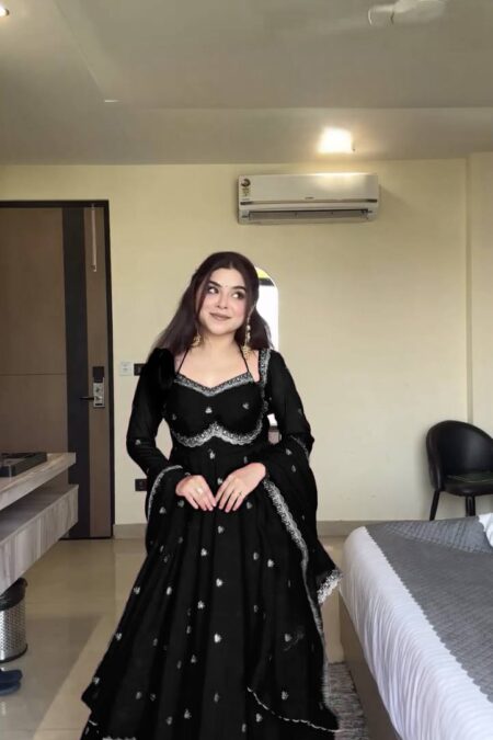A Beautiful Premium Black Anarkali Suit Set